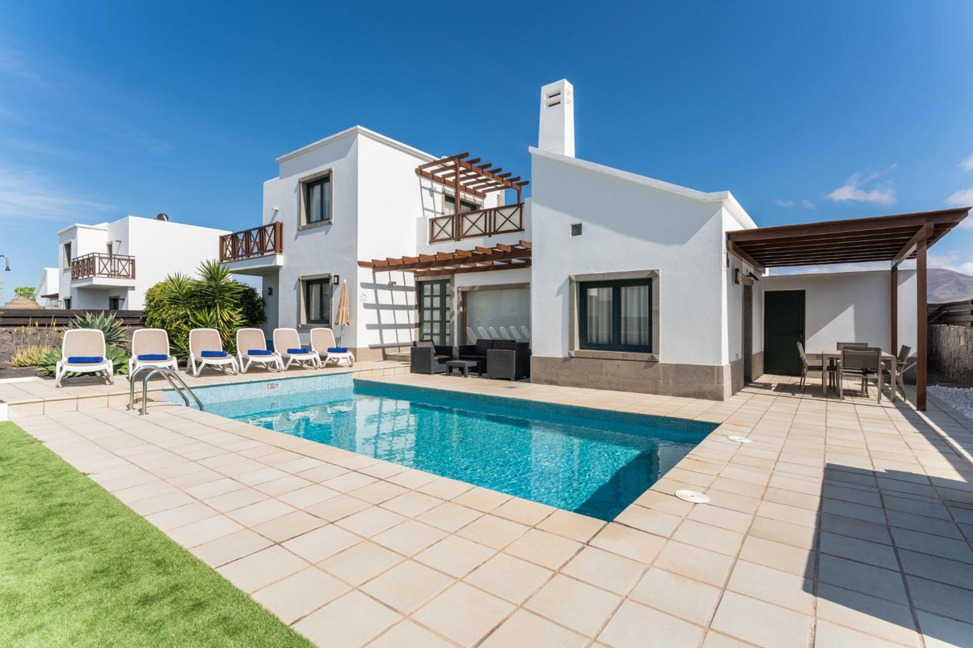 Camelot Holiday Homes By Livvo Playa Blanca Dış mekan fotoğraf