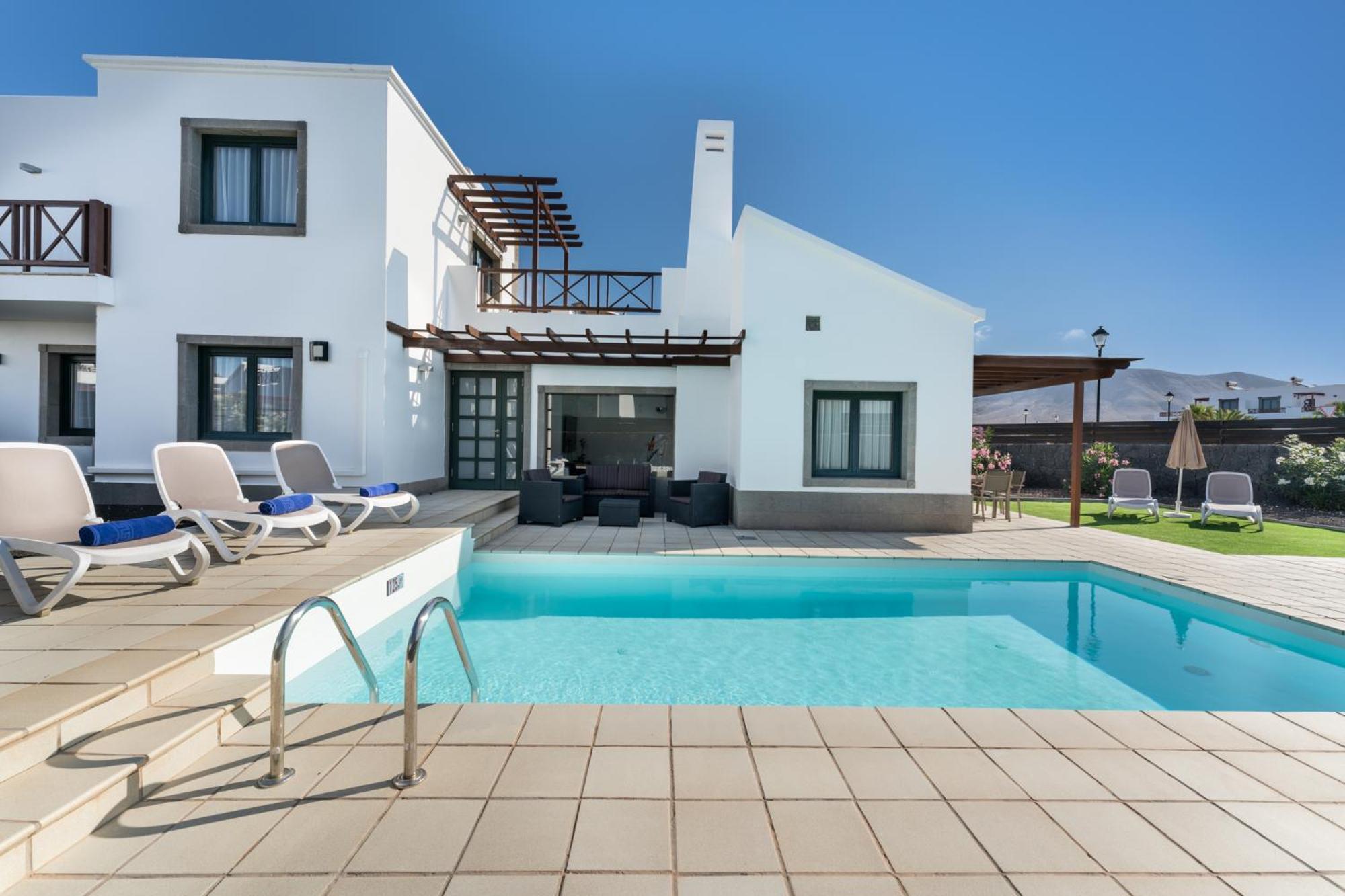 Camelot Holiday Homes By Livvo Playa Blanca Dış mekan fotoğraf